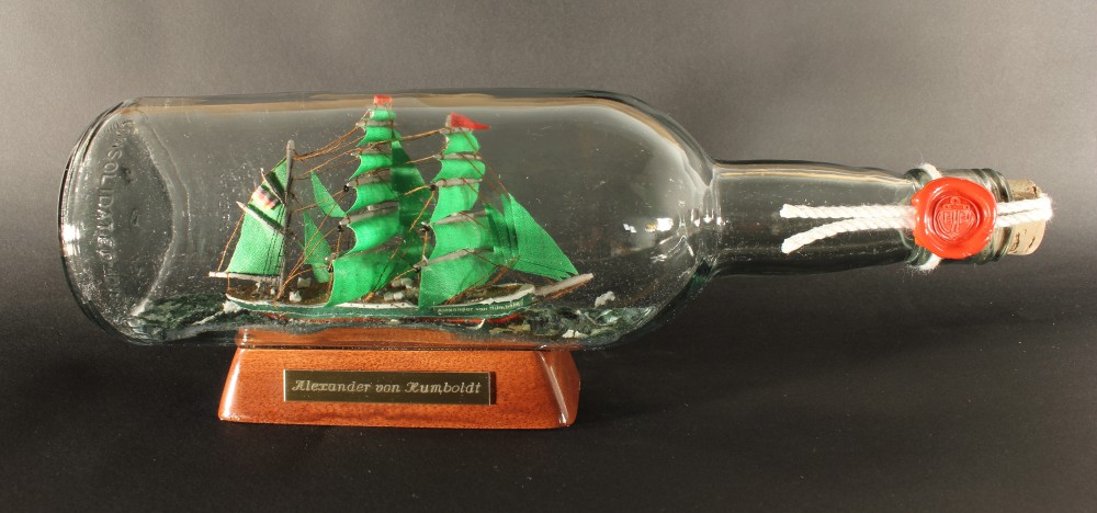 Alexander von Humboldt 700 ml runde Flasche Buddelschiff Flaschenschiff