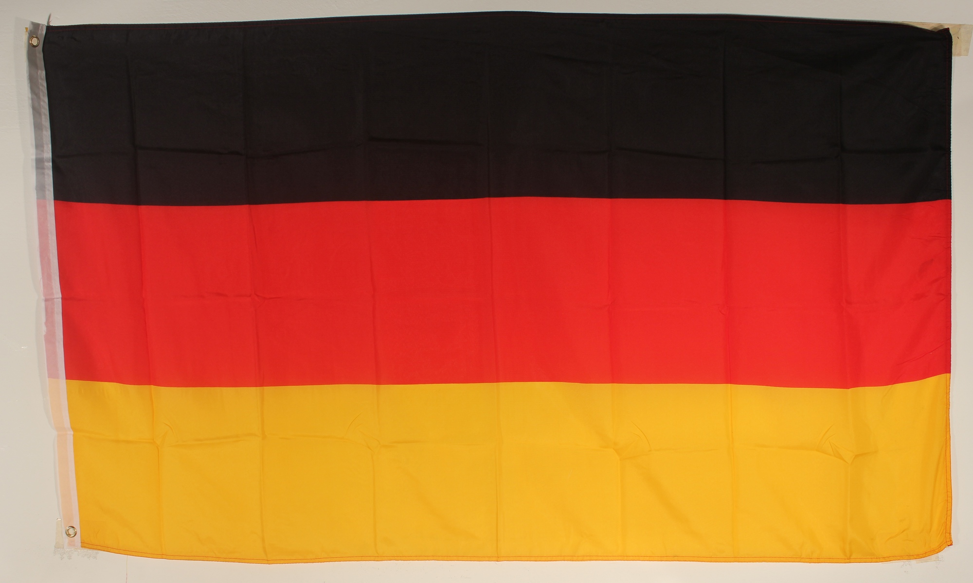 flagge-deutschland593e6d60ee3c4 Deutschland Flagge Großformat 250 x 150 cm wetterfest XXL Format