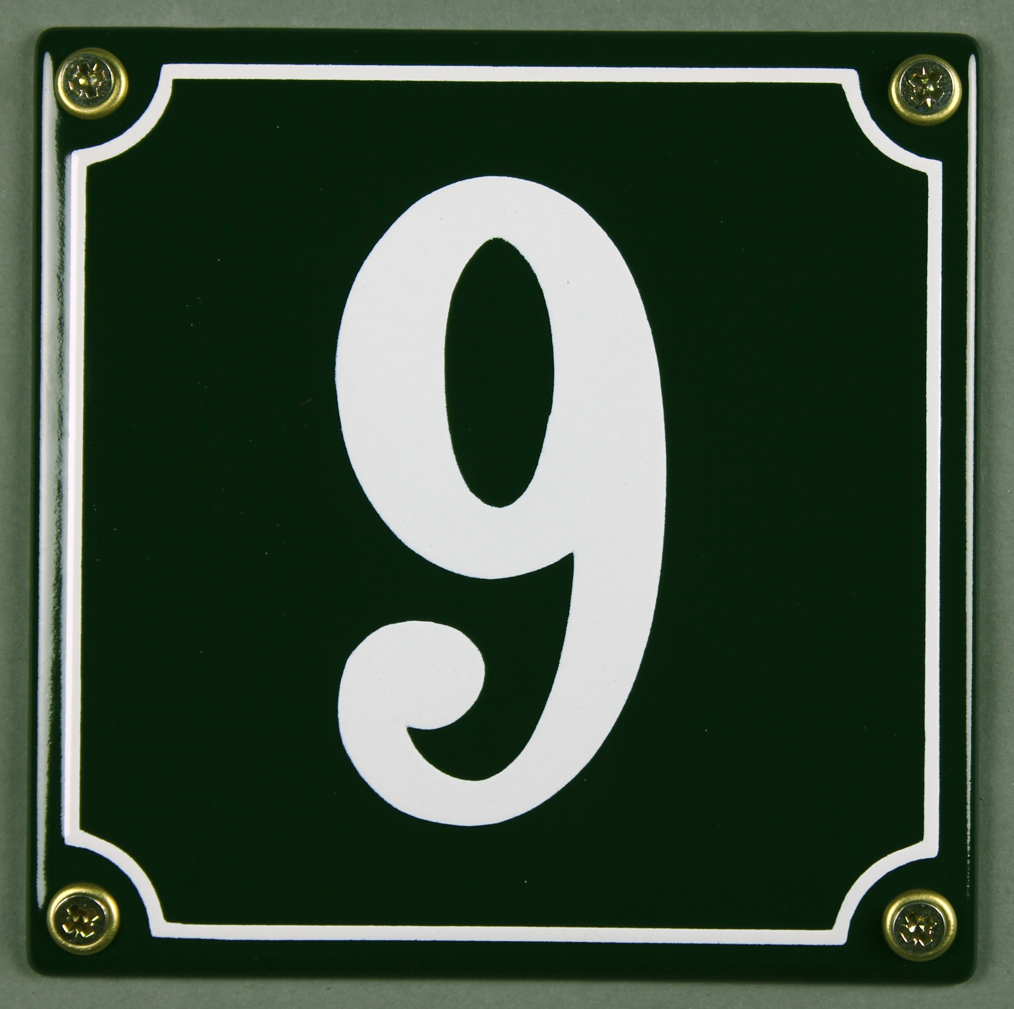 Hausnummernschild 9 grün 12x12 cm sofort lieferbar Schild Emaille Hausnummer Haus Nummer Zahl Ziffer