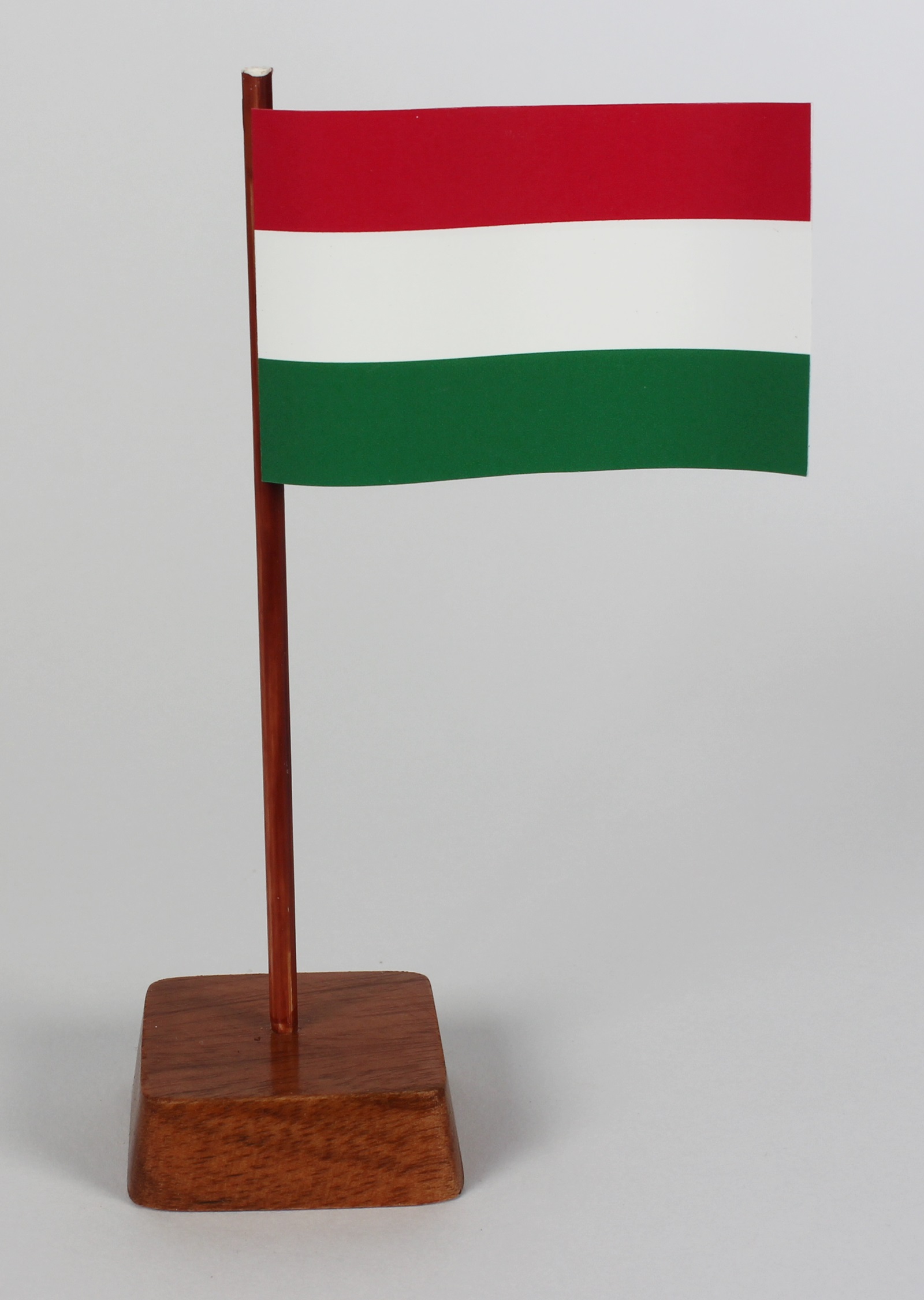 Mini Tischflagge Ungarn Höhe 13 cm Tischfähnchen