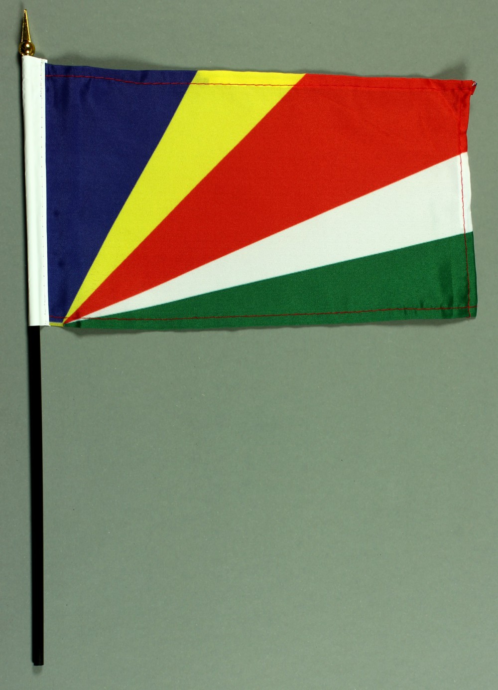 Tischflagge Seychellen 25x15 cm BASIC optional mit Tischflaggenständer
