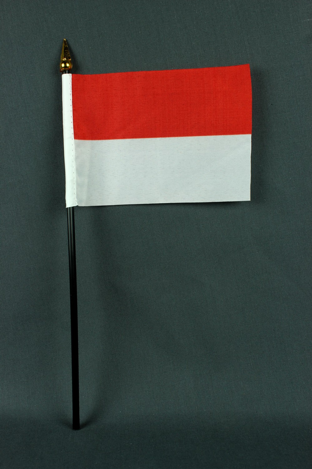 Kleine Tischflagge Indonesien 10x15 cm optional mit Tischfähnchenständer