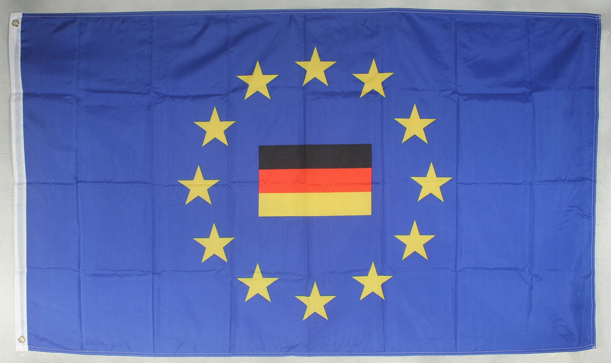 Flagge Fahne Europa mit Deutschland mittig Europaflagge Europarat