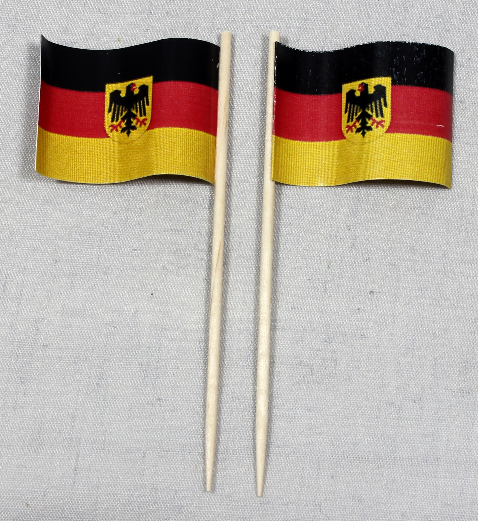 Party-Picker Flagge Deutschland Bundesdienstflagge Adler Papierfähnchen in Spitzenqualität 50 Stück