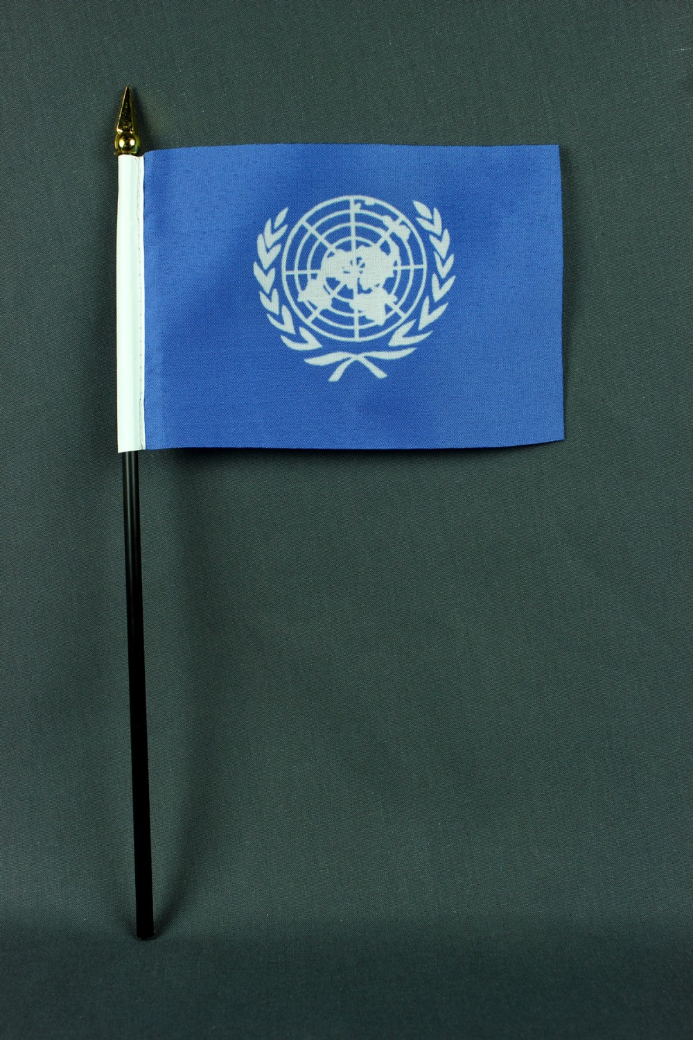 Kleine Tischflagge Uno Vereinte Nationen 10x15 cm optional mit Tischfähnchenständer