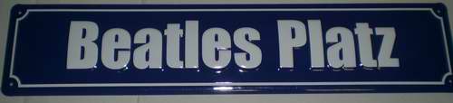 Strassenschild Beatles Platz Hamburg aus Stahlblech 46x10 cm Schild Souvenir Andenken