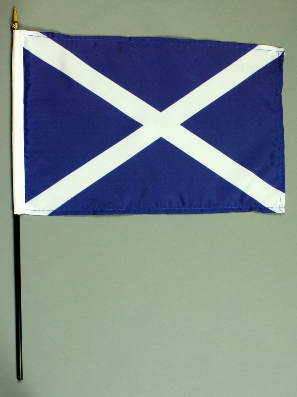 Tischflagge Schottland 20x30 cm optional mit Tischflaggenständer aus Mahagoni Holz