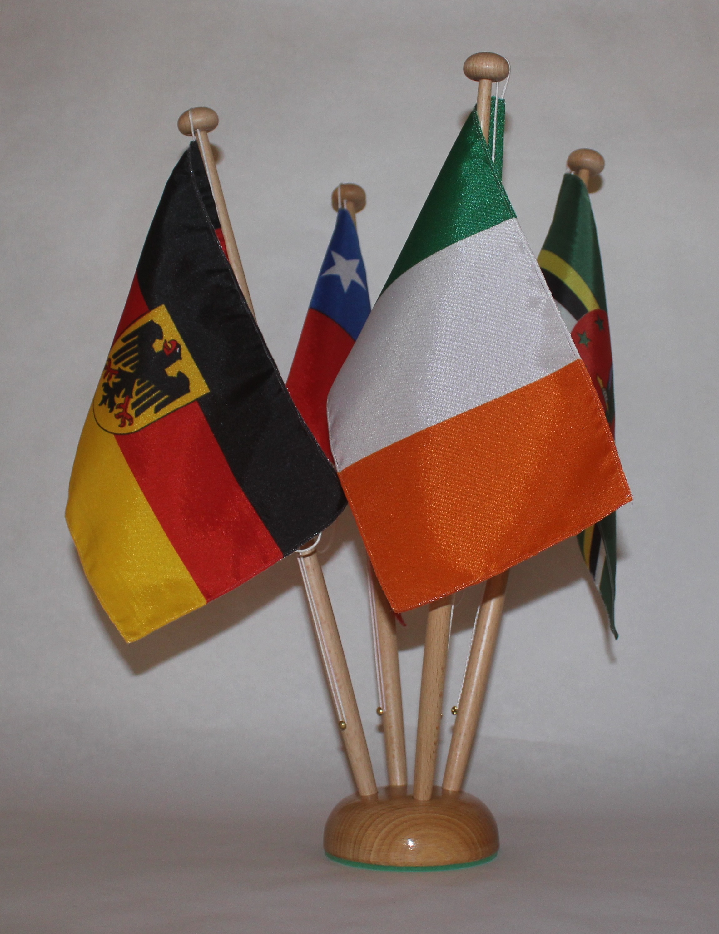 tischflaggenstaender-4-fach