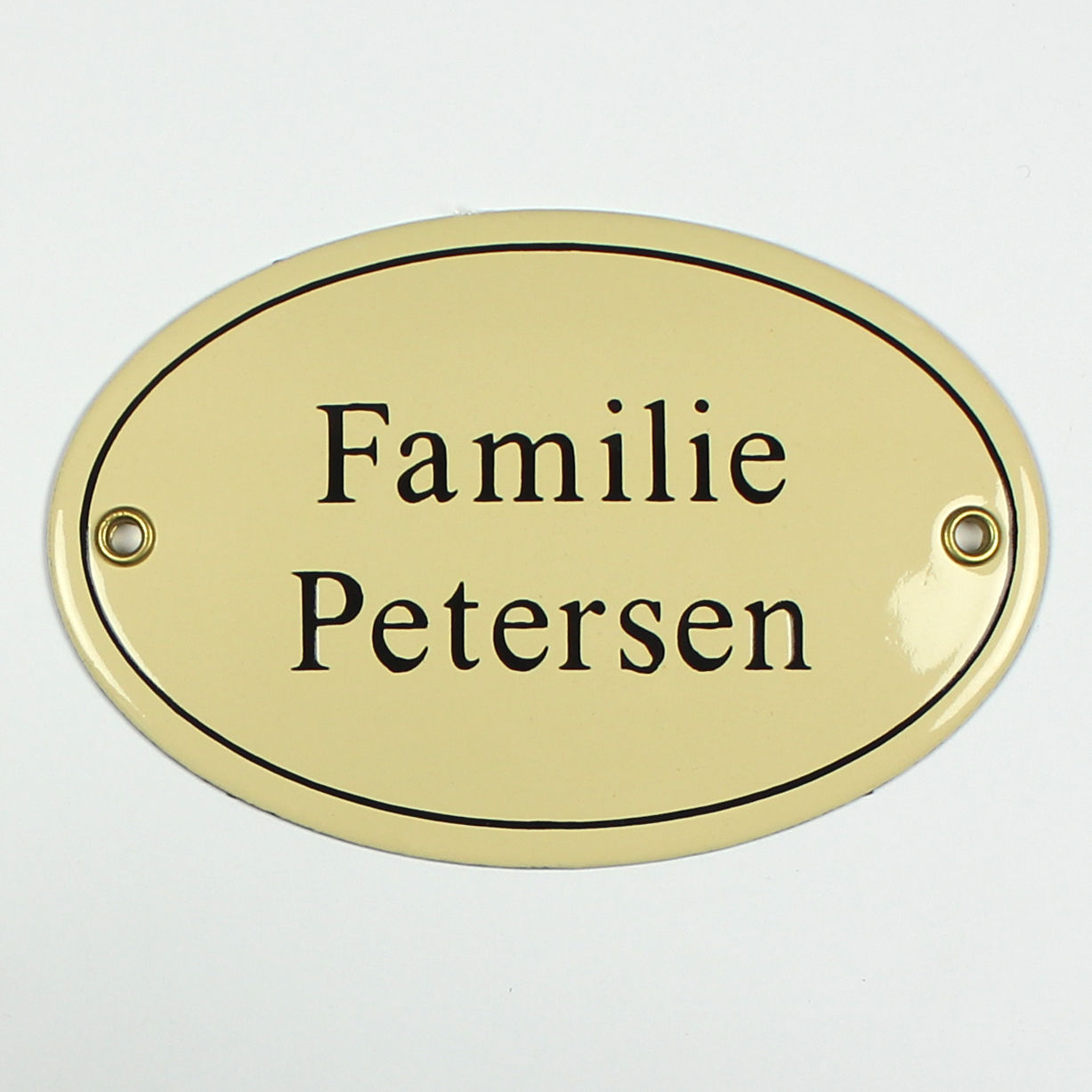 IMG_0394 Familie Petersen creme oval 15x10 cm Namensschild