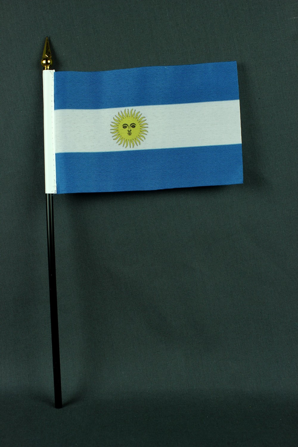 Kleine Tischflagge Argentinien 10x15 cm optional mit Tischfähnchenständer