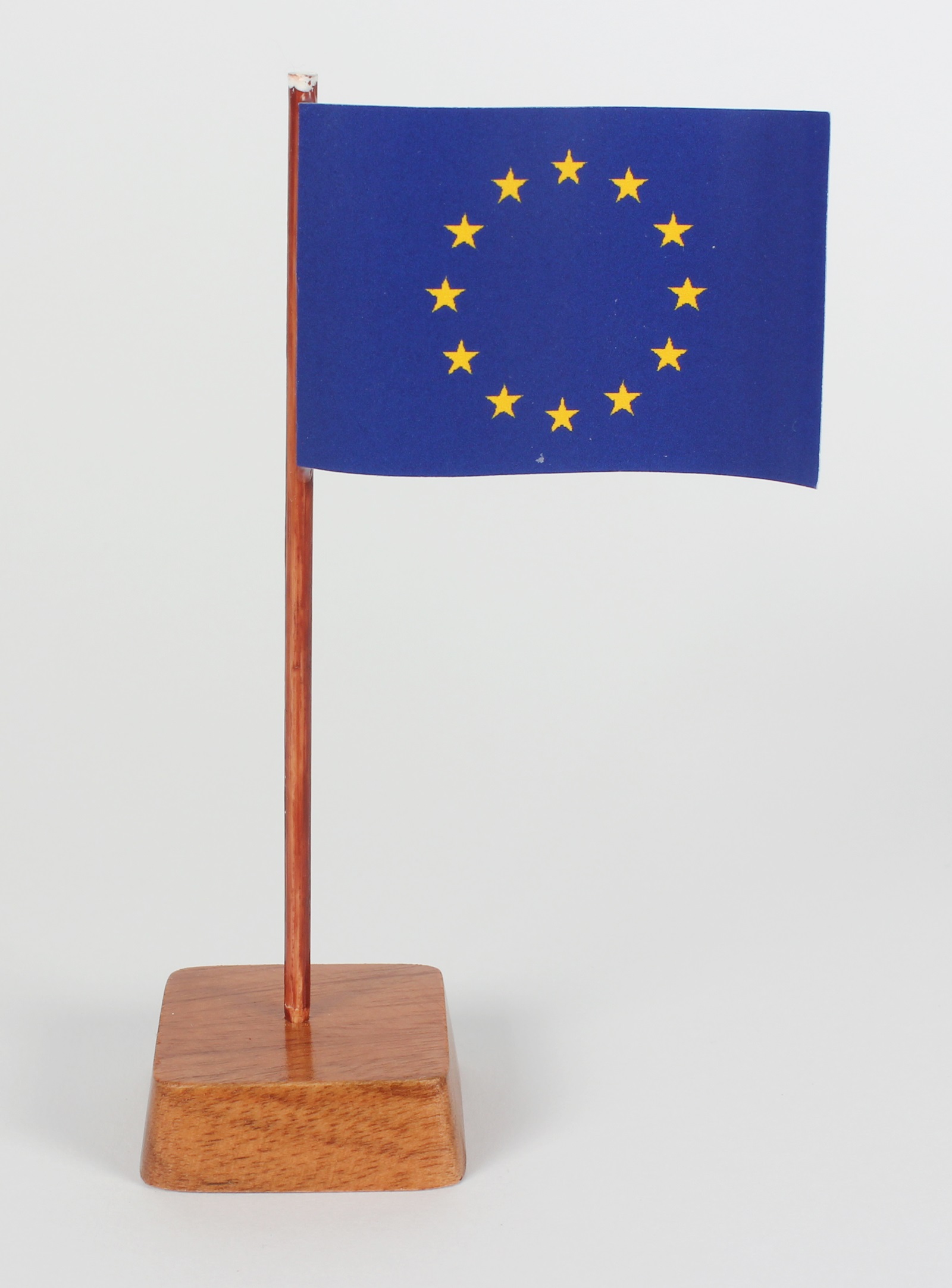 Mini Tischflagge Europa Höhe 13 cm Tischfähnchen