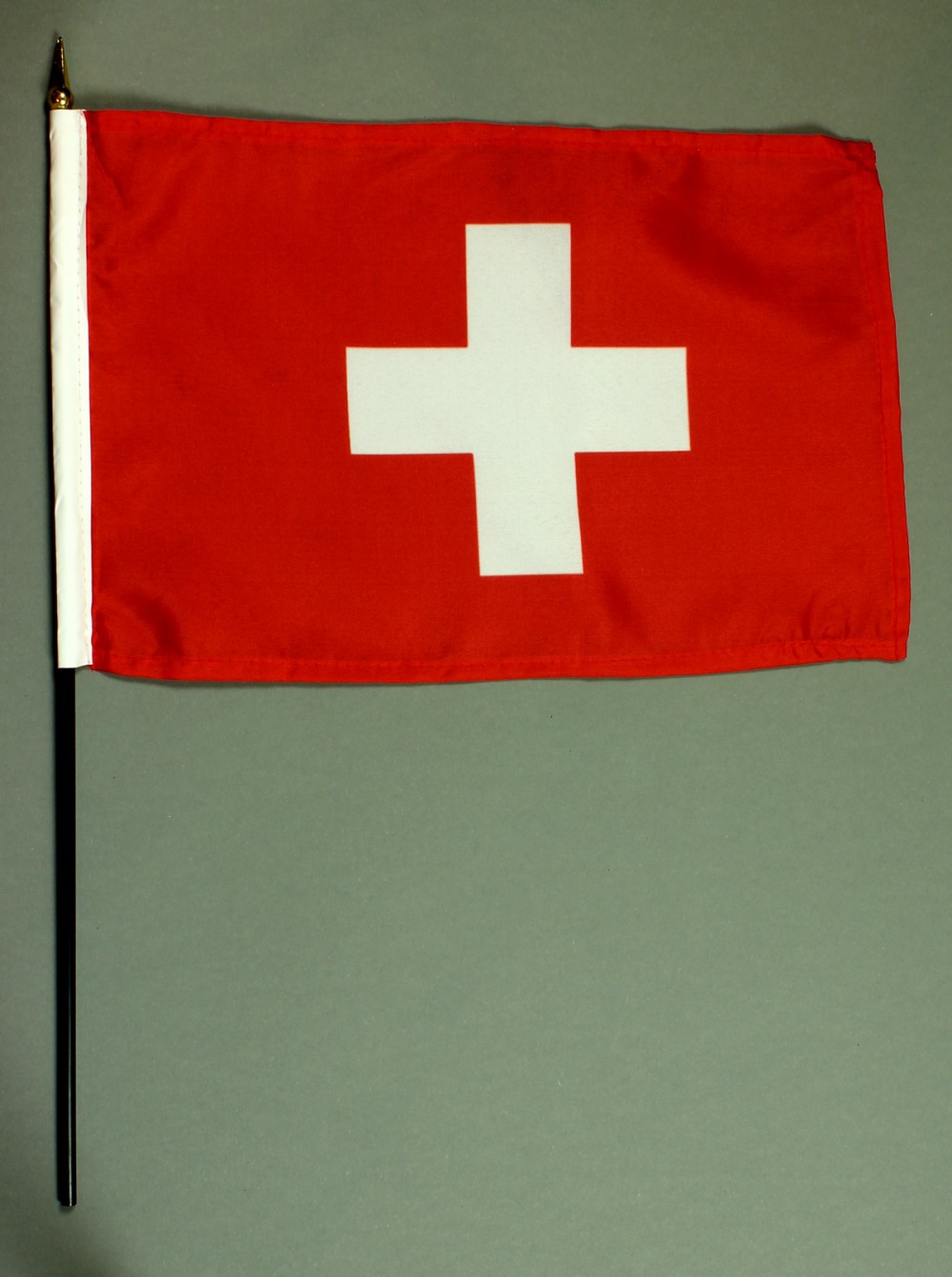 Tischflagge Schweiz 20x30 cm optional mit Tischflaggenständer aus Mahagoni Holz